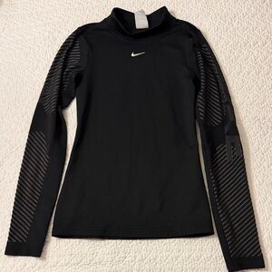 Nike Women's Black Long Sleeve Tee with Gray Accents